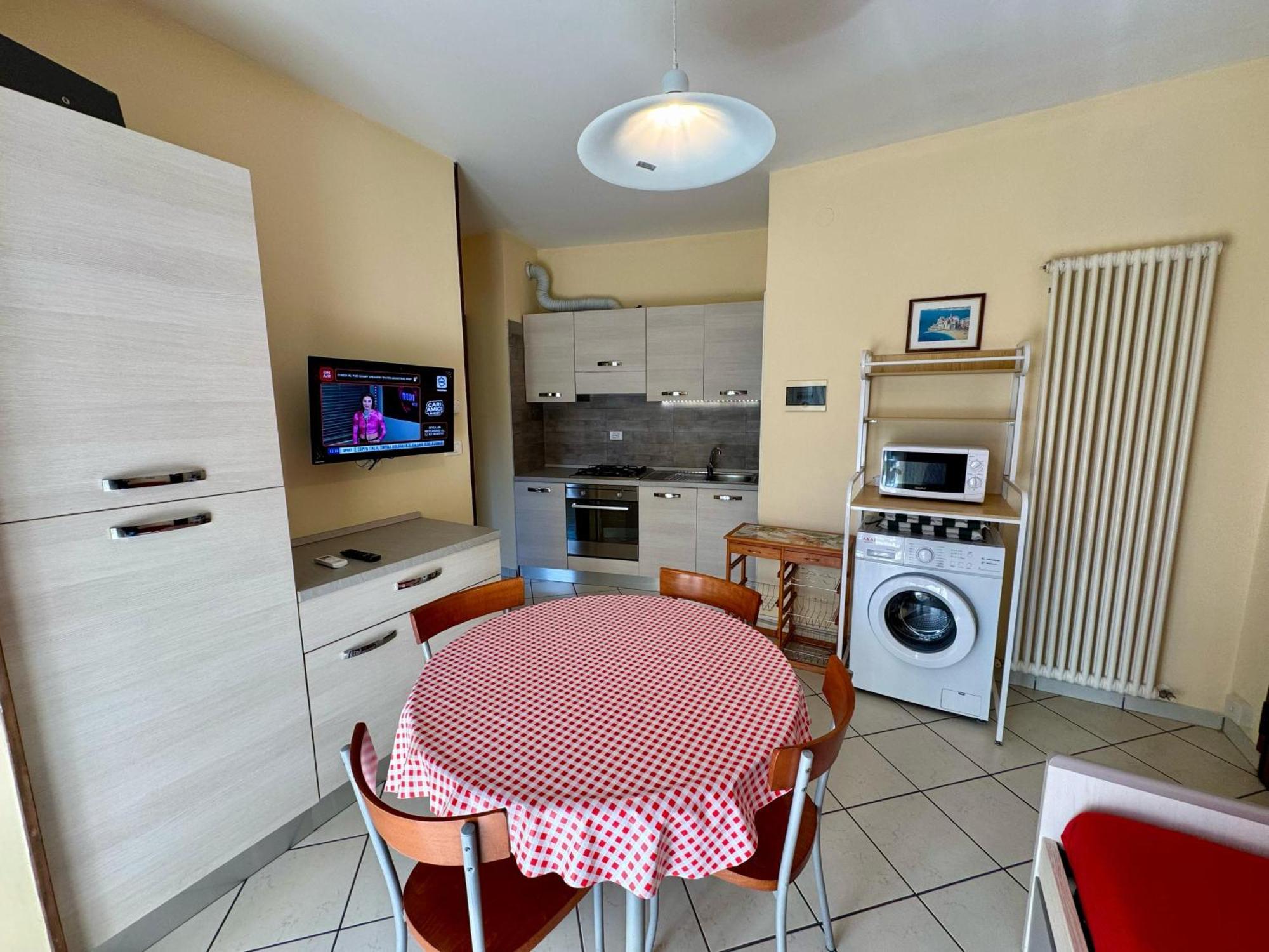 Premium Apartments Peschiera 페스키에라델가르다 외부 사진