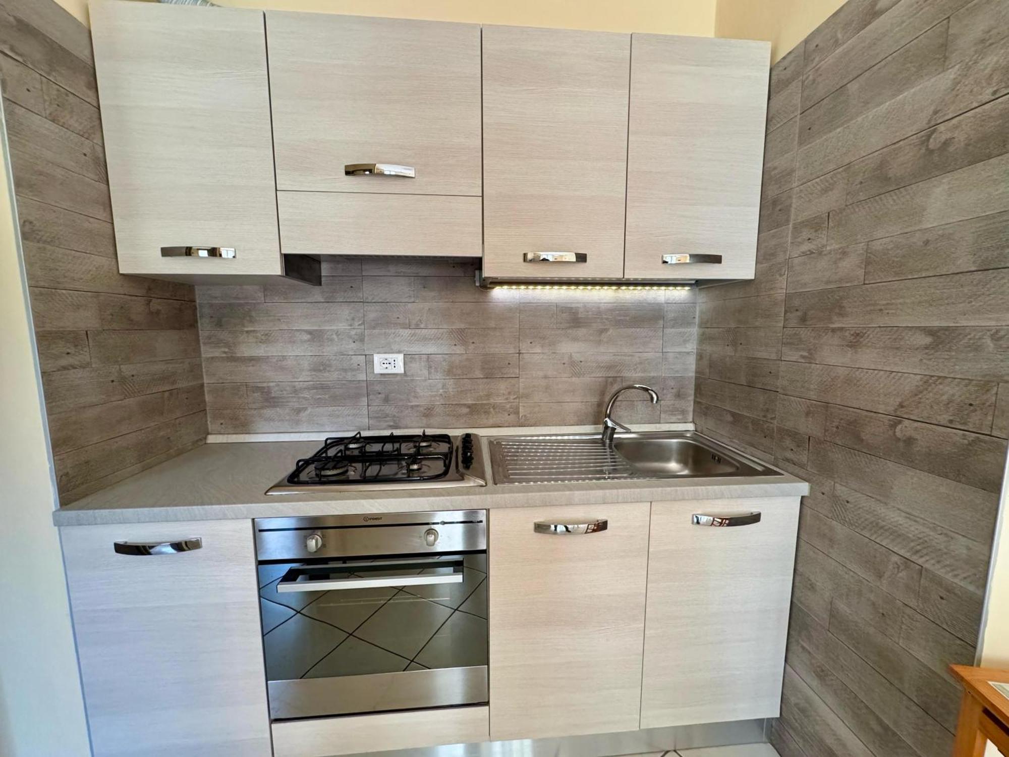 Premium Apartments Peschiera 페스키에라델가르다 외부 사진